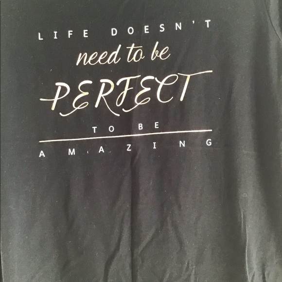 Brand new T-shirt top never worn. Extra large - Picture 12 of 12